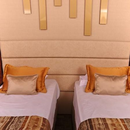 Avin Hotel Ізмір Екстер'єр фото