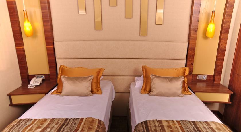 Avin Hotel Ізмір Екстер'єр фото